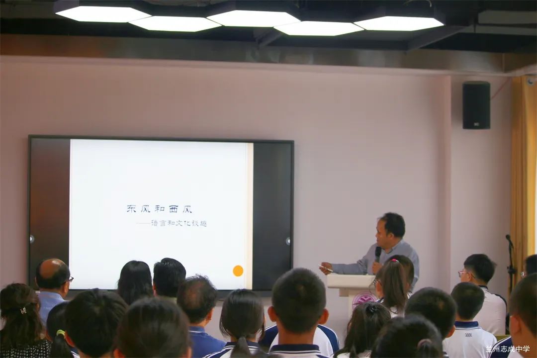 5b7b02531ac8e367f114bf55ccaf288.jpg 图片