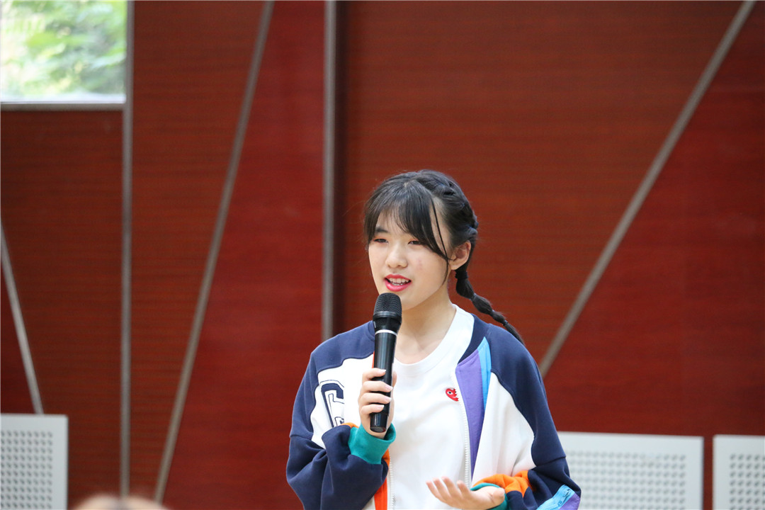 兰州志成中学第五届"may flower"英语节